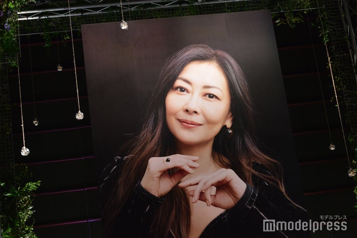 ミポリン0613様　おまとめ 中山美穂さん お別れの会】 大勢の“ミポリン”ファン参列 会場外には