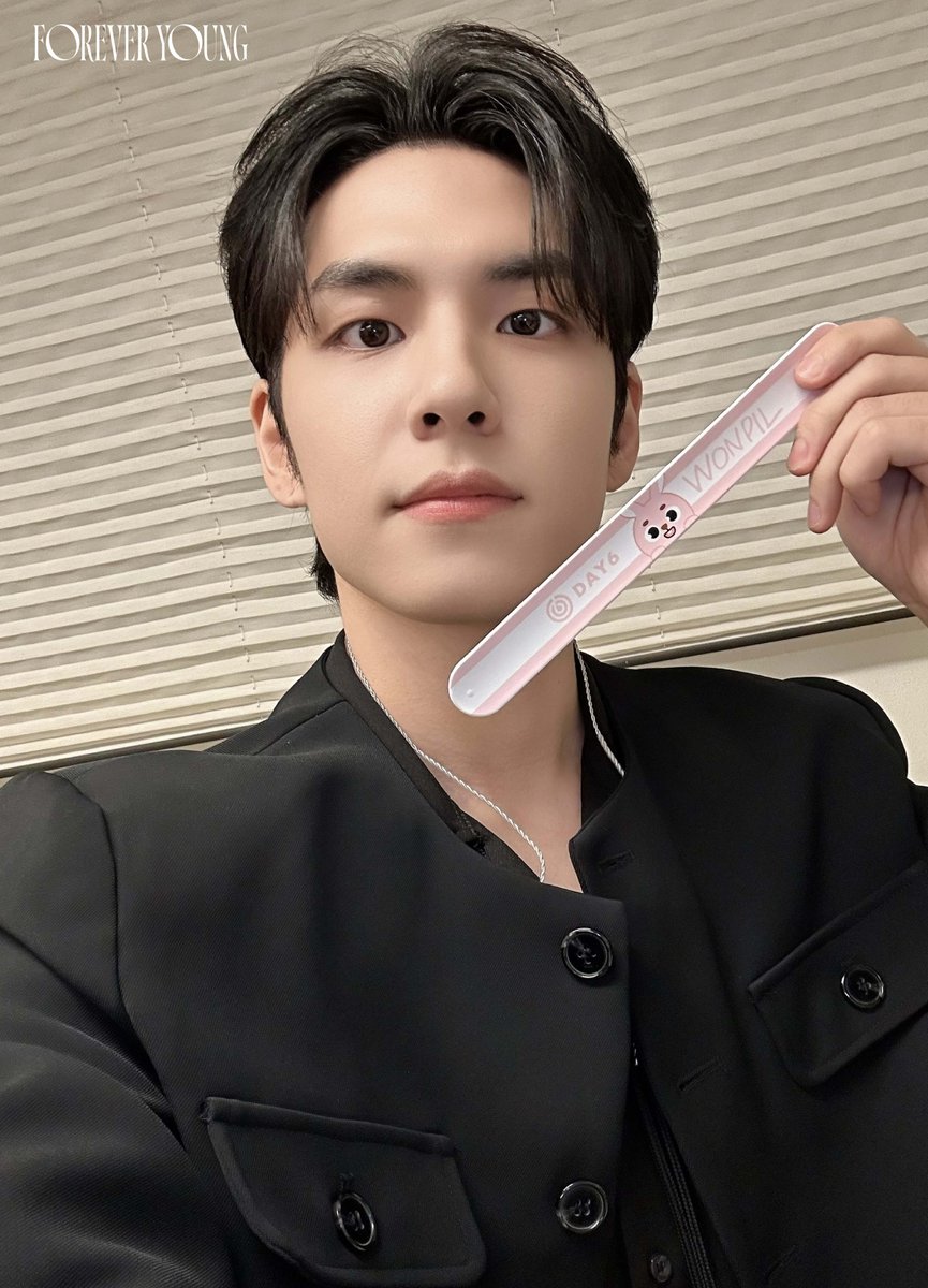 𝐃𝐀𝐘𝟔
𝐅𝐎𝐑𝐄𝐕𝐄𝐑 𝐘𝐎𝐔𝐍𝐆 𝐈𝐍 𝐉𝐀𝐏𝐀𝐍
　　　　 ＼ 𝐃 - 𝟑 ／

待望の日本追加公演まであと3日！
My Dayのみなさん
一緒に歌う準備は出来ていますか？

DAY6と思いっきり盛り上がりましょう！🎶

=

추가 공연이 이제 단 3일 앞으로 다가왔어요!
My Day 여러분
함께 노래할 준비