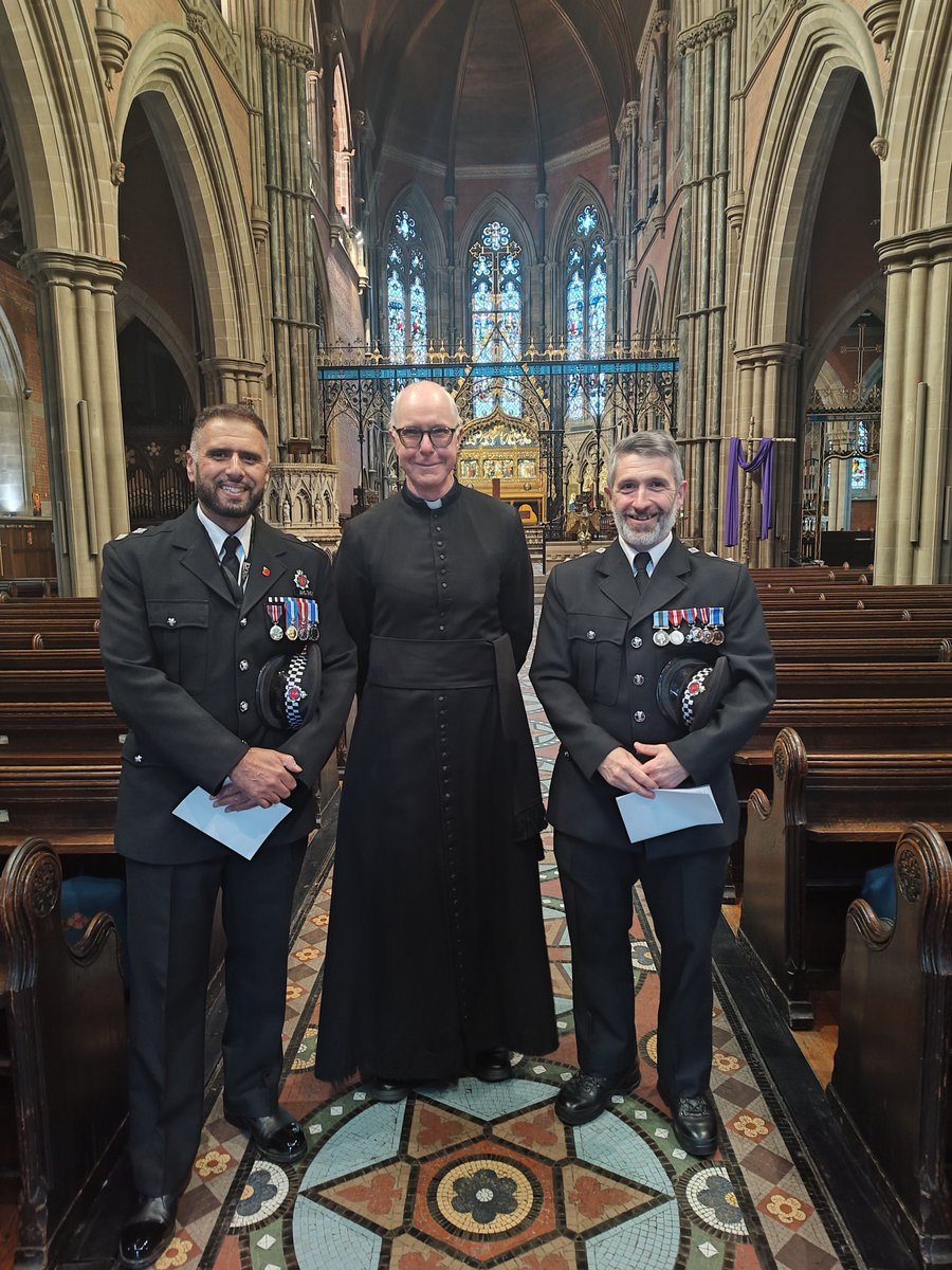 Bury Police (GMP) (@gmpburypolice) on Twitter photo Neighbourhood Chief Inspector Barton and Neighbourhood Inspector Hussain (<a href="/PSAbsHussain/">Police Inspector A Hussain QPM</a>) celebrated Good Friday by attending service at the Bury Parish Church 'The way of the Cross'.
#WeStandTogether <a href="/gmpolice/">Greater Manchester Police</a> Neighbourhood Chief Inspector Barton and Neighbourhood Inspector Hussain (<a href="/PSAbsHussain/">Police Inspector A Hussain QPM</a>) celebrated Good Friday by attending service at the Bury Parish Church 'The way of the Cross'.
#WeStandTogether <a href="/gmpolice/">Greater Manchester Police</a>