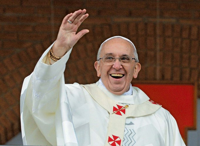CultureExploreX's tweet photo. Francis is gone. No marble. No throne.

Just a name in the dirt: Franciscus.

He left quietly.

Now, 136 cardinals have to decide who takes his place. https://t.co/8n3uPXZ84M