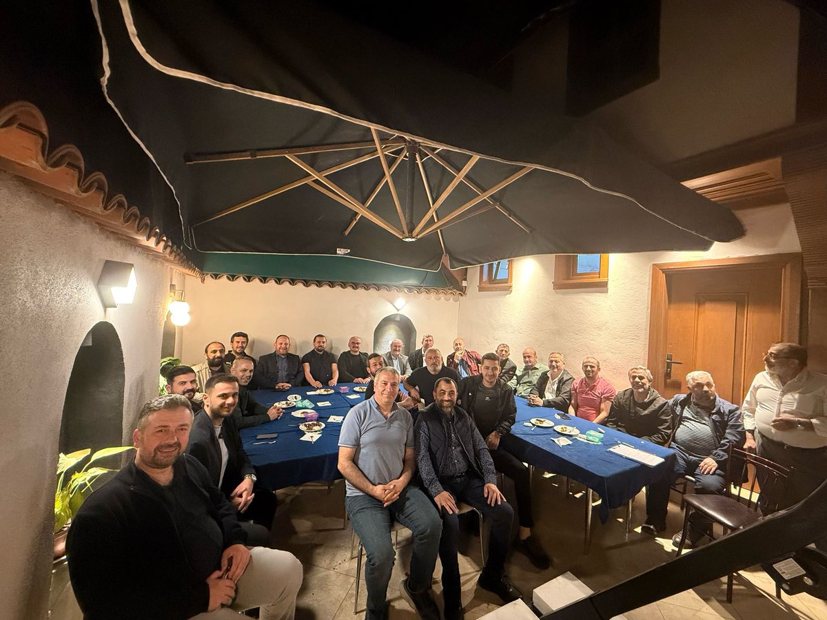 📍AYLIK YÖNETİM KURULU TOPLANTIMIZI GERÇEKLEŞTİRDİK
Yeni dernek binamızda, Dernek Başkanımız Sn. Sinan Döngel önderliğinde, yönetim kurulu üyelerimizin katılımıyla aylık olağan yönetim kurulu toplantımızı gerçekleştirdik.