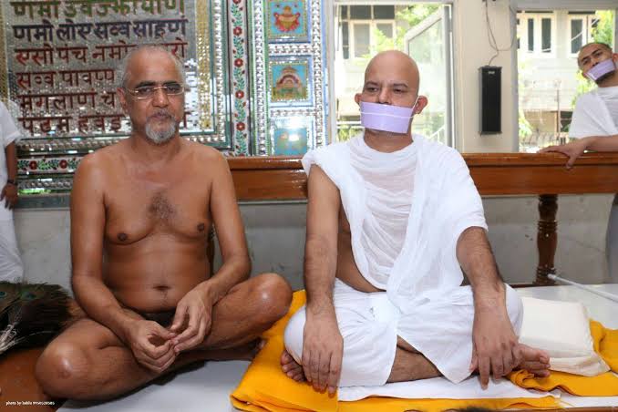 SK_Harbinger's tweet photo. #jain #shwetamber #digamber
JISKI JITNI BUDDHI,
UTNA HI WOH GYAAN PAAYEGA https://t.co/B8zDxbjo4Z