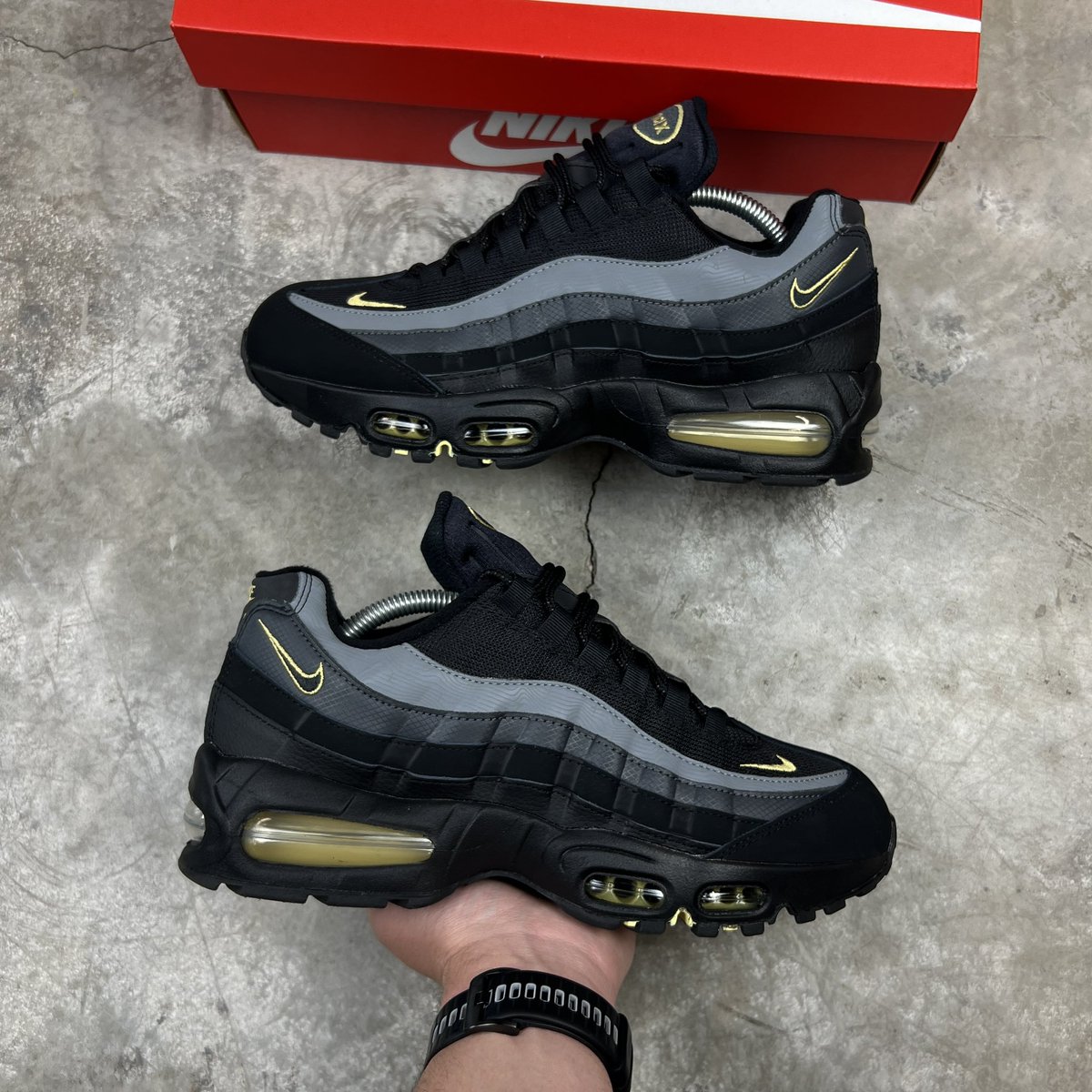 gold and black 95s