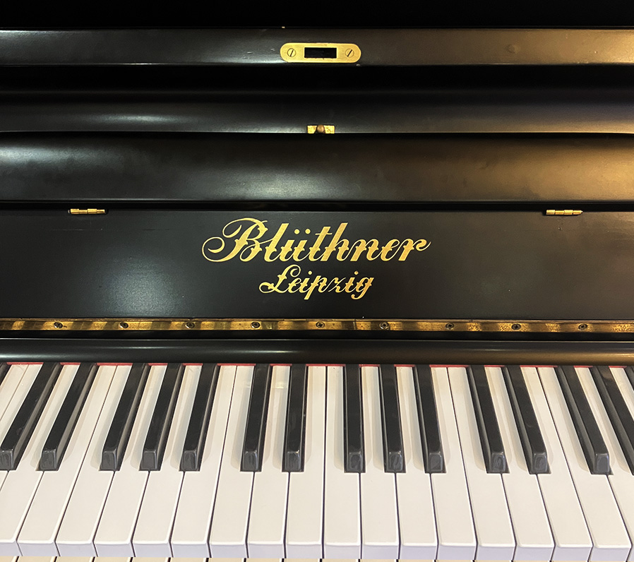 importedpiano's tweet image. 今日のピックアップピアノは

名器ブリュートナーの
久しぶりの入荷。

【新入荷商品】
「ブリュートナー130」です。

詳しくは
imported-piano.jp/bluthner/bluth…

#ブリュートナー #bluthner #ヨーロッパピアノ #輸入ピアノ #輸入ピアノジャパン #piano #importedpiano #ピアノ