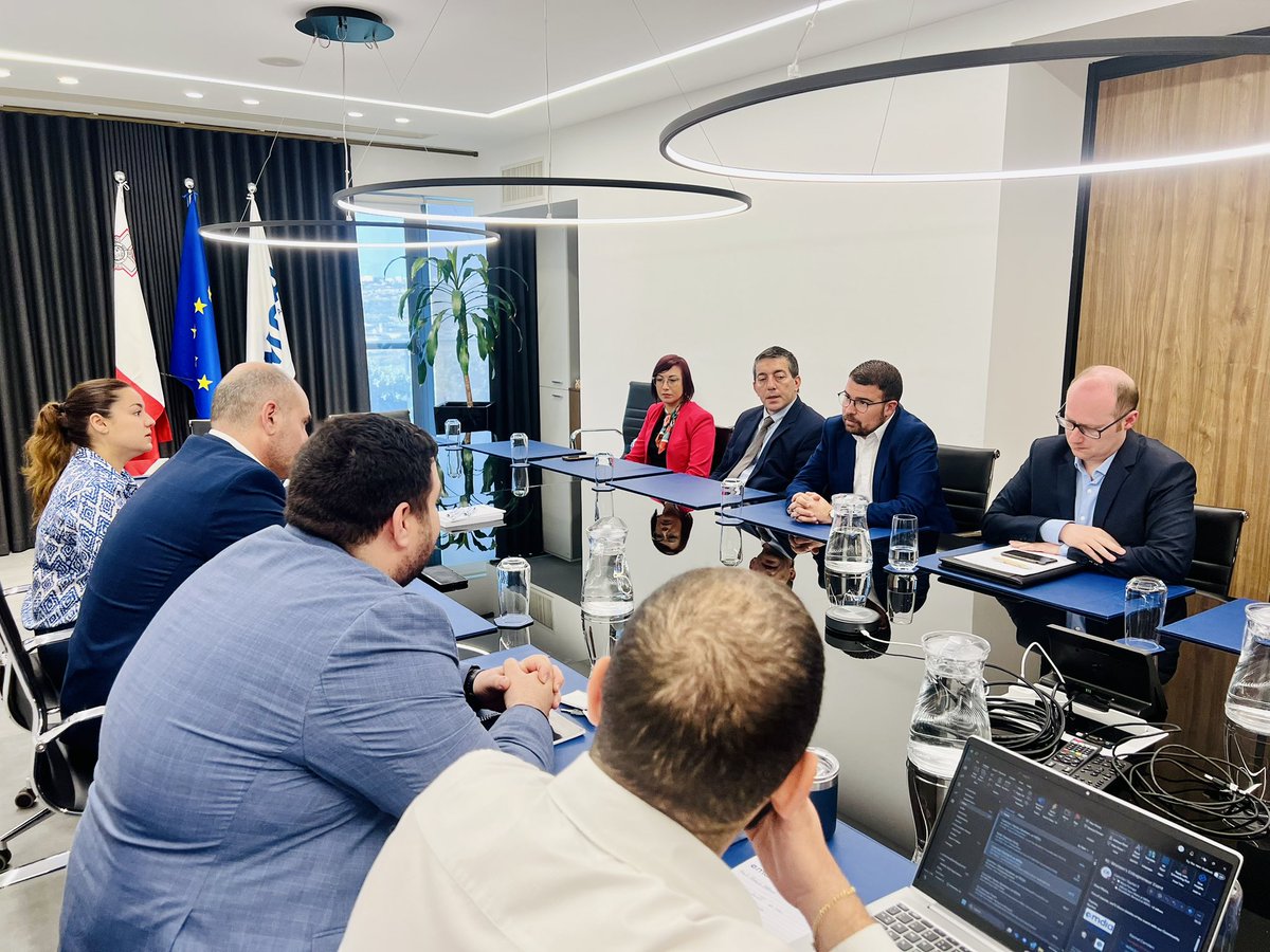 The digital and tech sector continues to grow steadily, thanks to the support of <a href="/MDIAmalta/">Malta Digital Innovation Authority</a> &amp; <a href="/DiHubMT/">DiHubMT</a> . As <a href="/servizziewropej/">Servizzi Ewropej f'Malta</a> this morning we visited their offices, which are co-financed by EU Funds, and we discussed a collaboration that we will be undertaking in the near future.