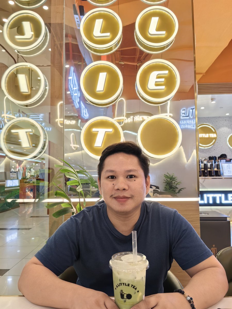 Plangskie91's tweet photo. Lahi ra gyud atong kalipay basta makita natog usab atong suod noh!
#collegefriend https://t.co/N21Rw9QKPd