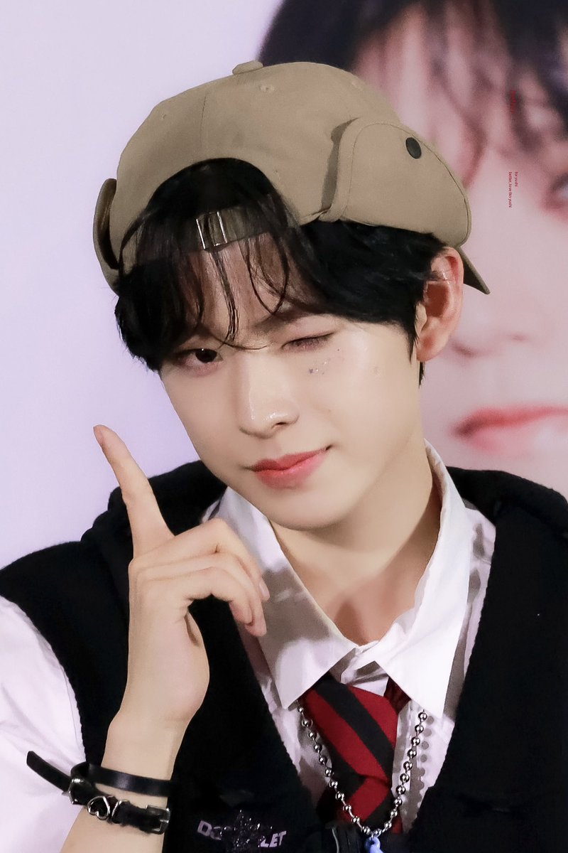 better_405's tweet image. 250420 뮤직아트 공팬 #유우시 #YUSHI #ユウシ #NCTWISH