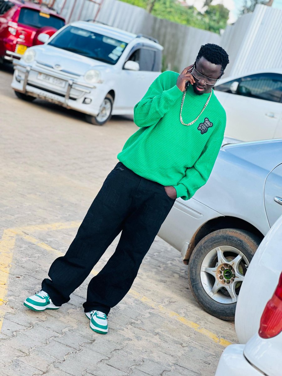 Radiate love like the sun☀️