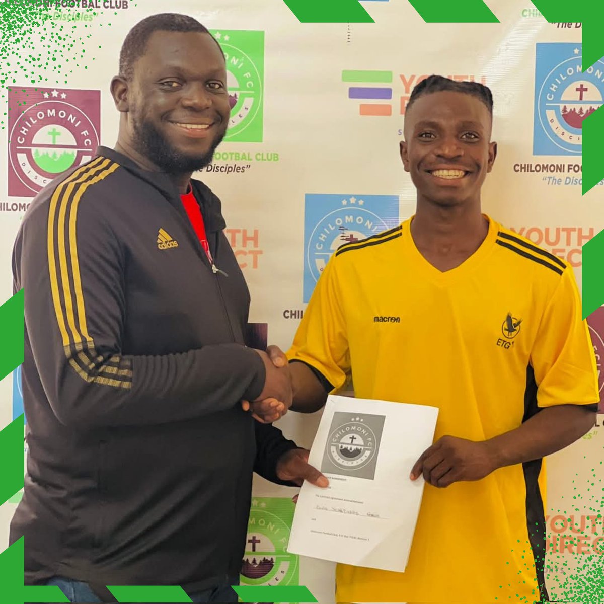 ChilomoniFC's tweet image. We’re thrilled to announce that talented left back Duse JeanPierre has extended his stay with Chilomoni FC until 2027!  

A Division 1 Team of the Year star Duse is ready to shine again this season.

God will guide.

#Disciples #fypシ #Malawi #AfricanFootball #FootballNews