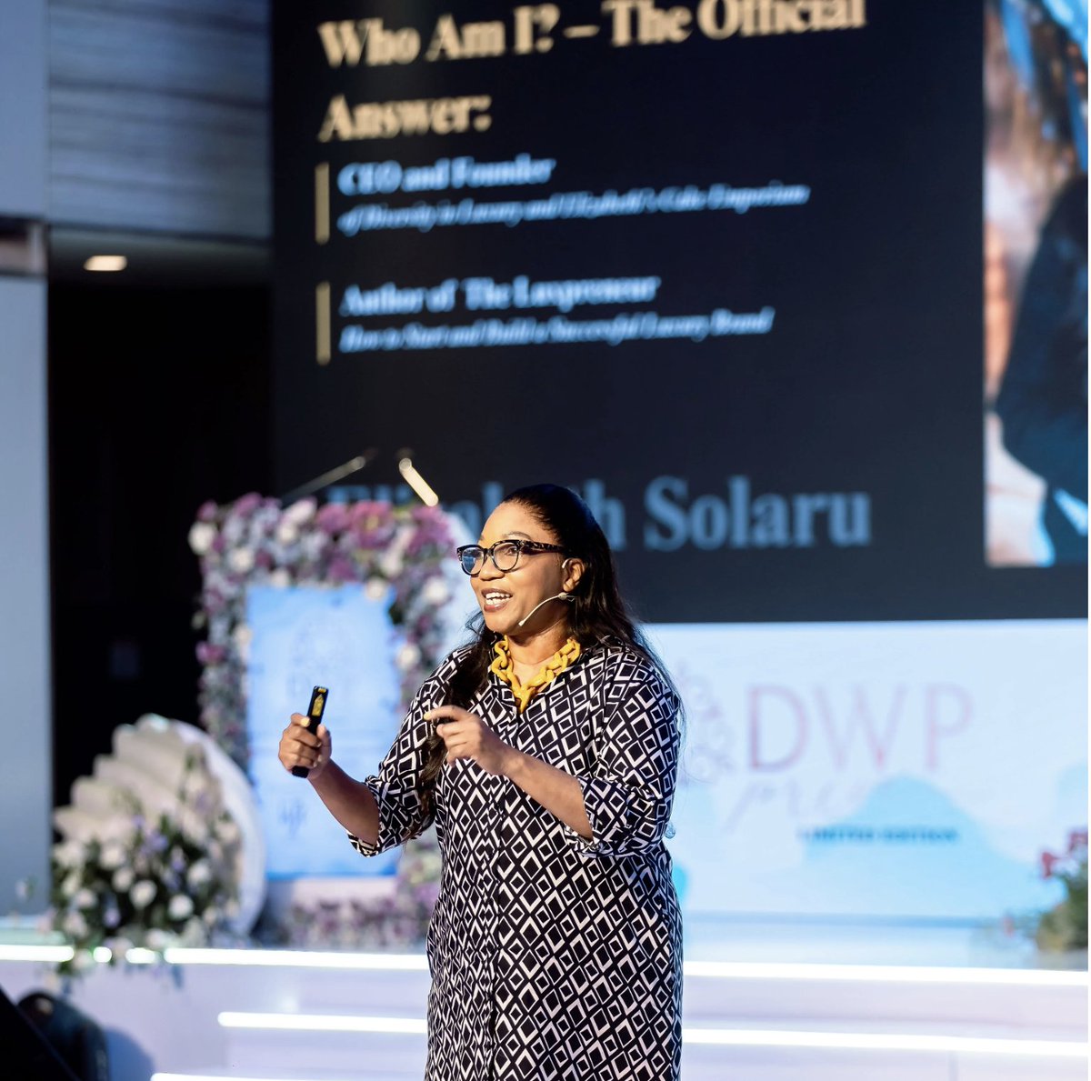 lizcakeemporium's tweet photo. My keynote at #DWPCongress in Sri Lanka at Cinnamon Life at City of Dreams Colombo, a jewel of the Indian Ocean, explored what true perfection means in luxury experiences, diving into distinct client types and their psychological drivers. #KeynoteSpeaker #LuxuryBusinessSpeaker https://t.co/mZo5Zd8QNT