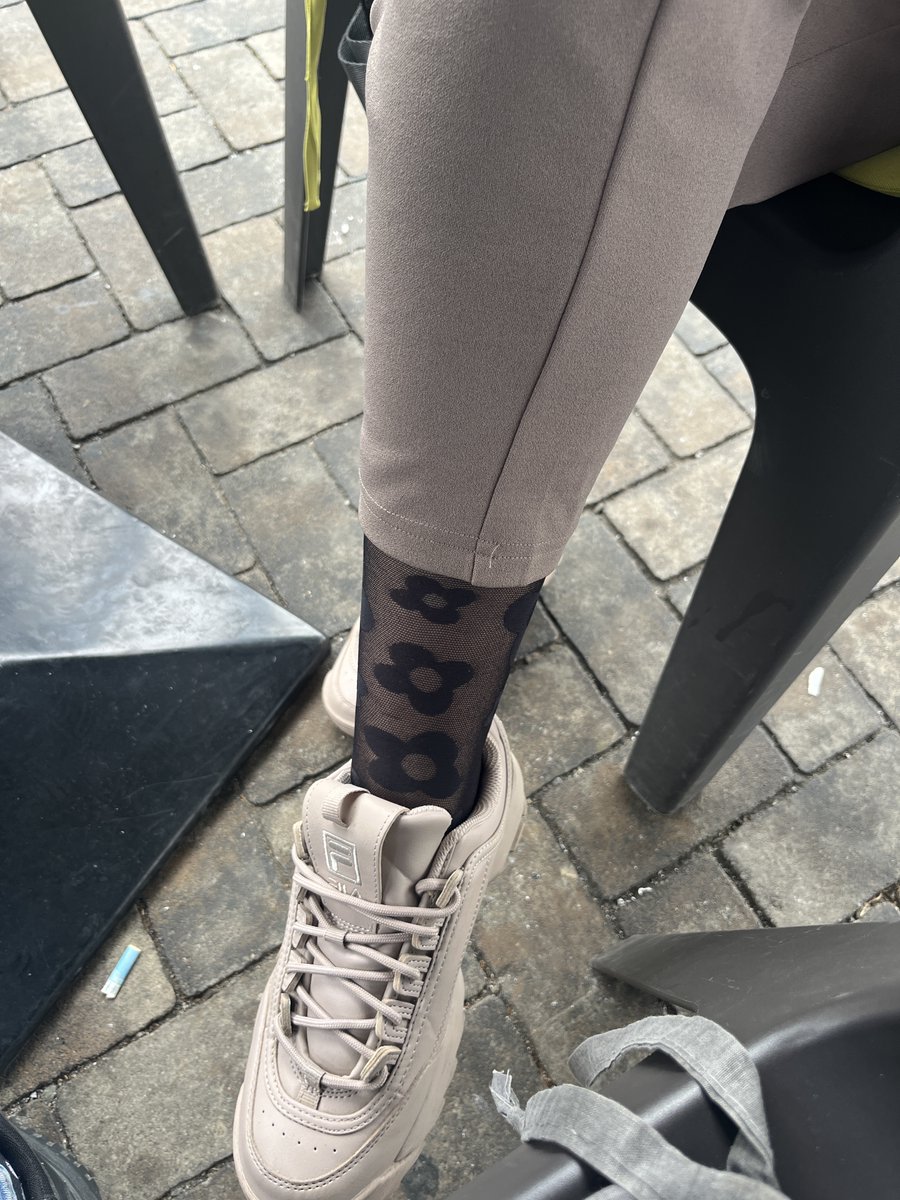 Perhaps it's a sign that I'm enchanted by #pantyhose , but they feel worlds apart from plain cotton socks. Each step is a whisper, a silken caress against the skin. The breeze dances around your ankles, and above all, there's a quiet grace — a feeling of femininity.