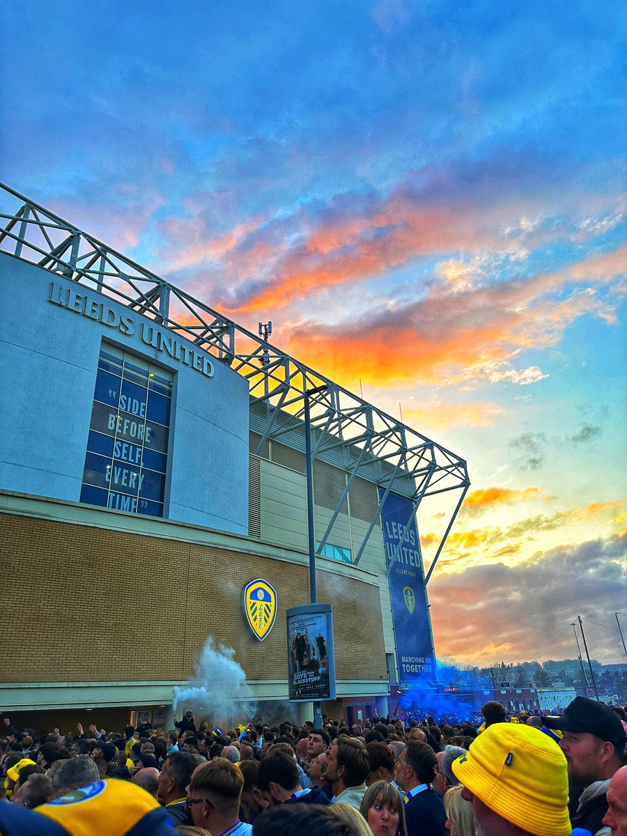 Another snap from yesterday’s promotion street party. I don’t know about every else but I’m still buzzing. So proud of the boys! None of the usual stress and anxiety #leeds #lufc #mot