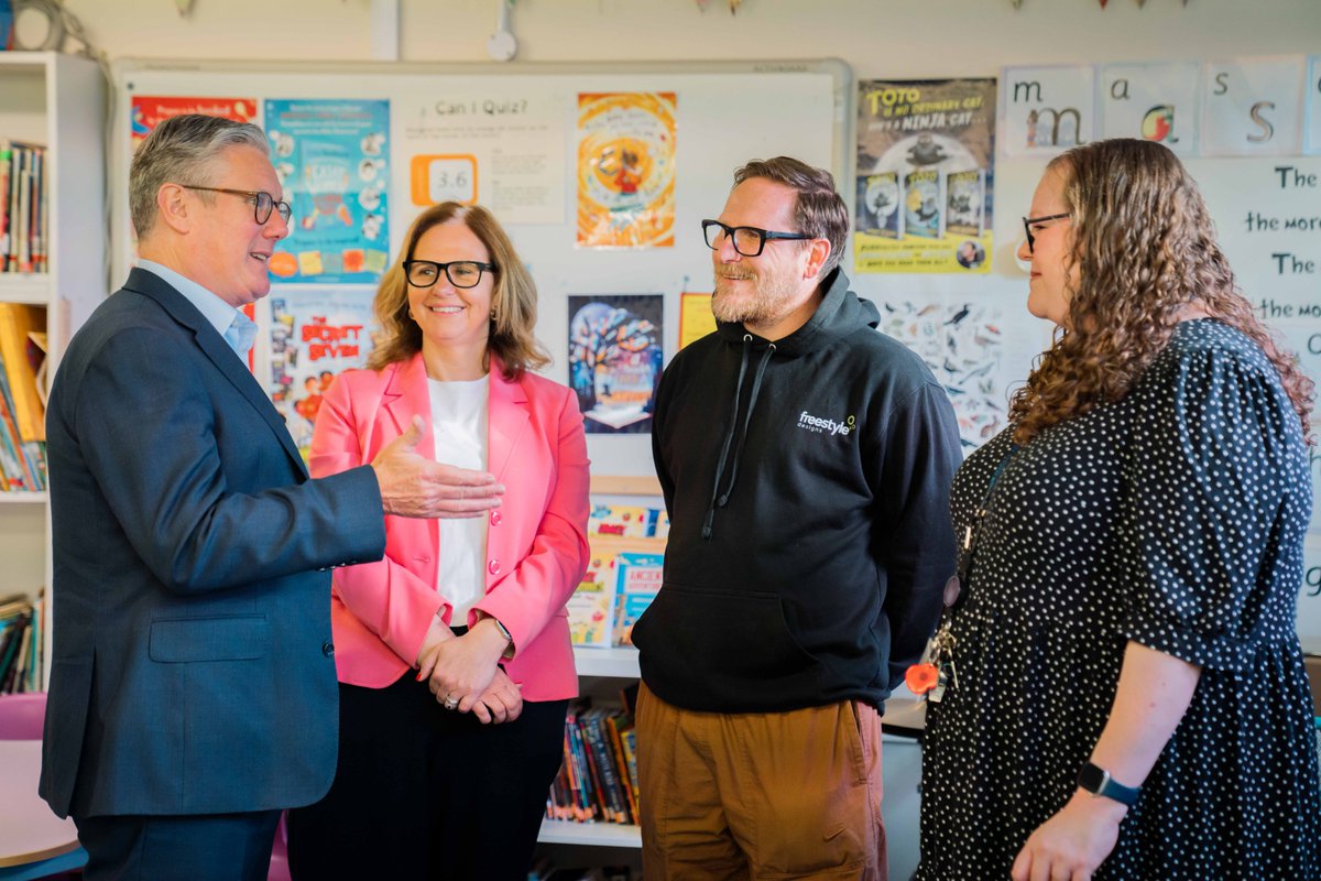 Breathing space for parents. Better life chances for children. More money in your pocket.

That's what free breakfast clubs mean for families across the country.

That's what Labour's Plan for Change is delivering.