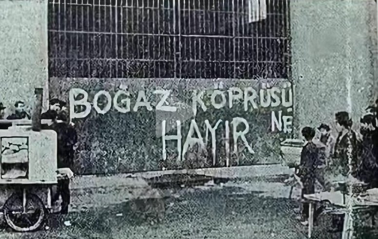 80 senedir ülkenin hayrına olan herşeyi boykot eden lanetli bi kavimle yaşıyoruz