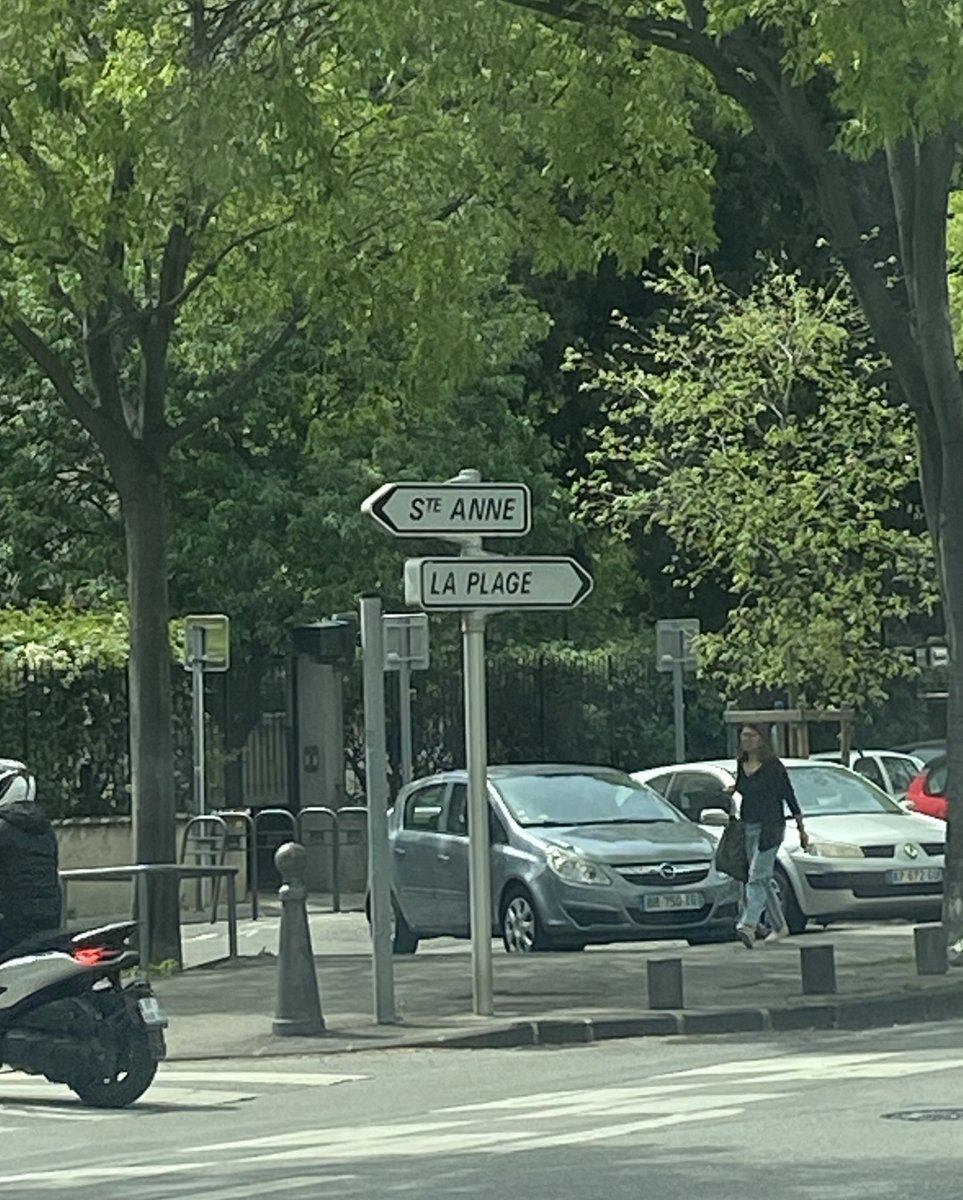 meufdu10e's tweet image. simplement deux choix de vie qui s’offrent à moi