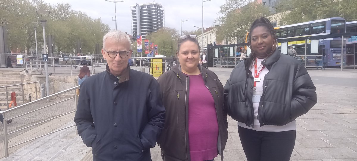 RobCollinGuide's tweet image. Lovely group from Bristol on #BristolSlaveTradewalk on Tuesday 15 April. A lot to discuss on this difficult part of Bristol, Bath and British history, and of Colston&apos;s divisive legacy and the relevance of this history to us now. @brunelinstitute