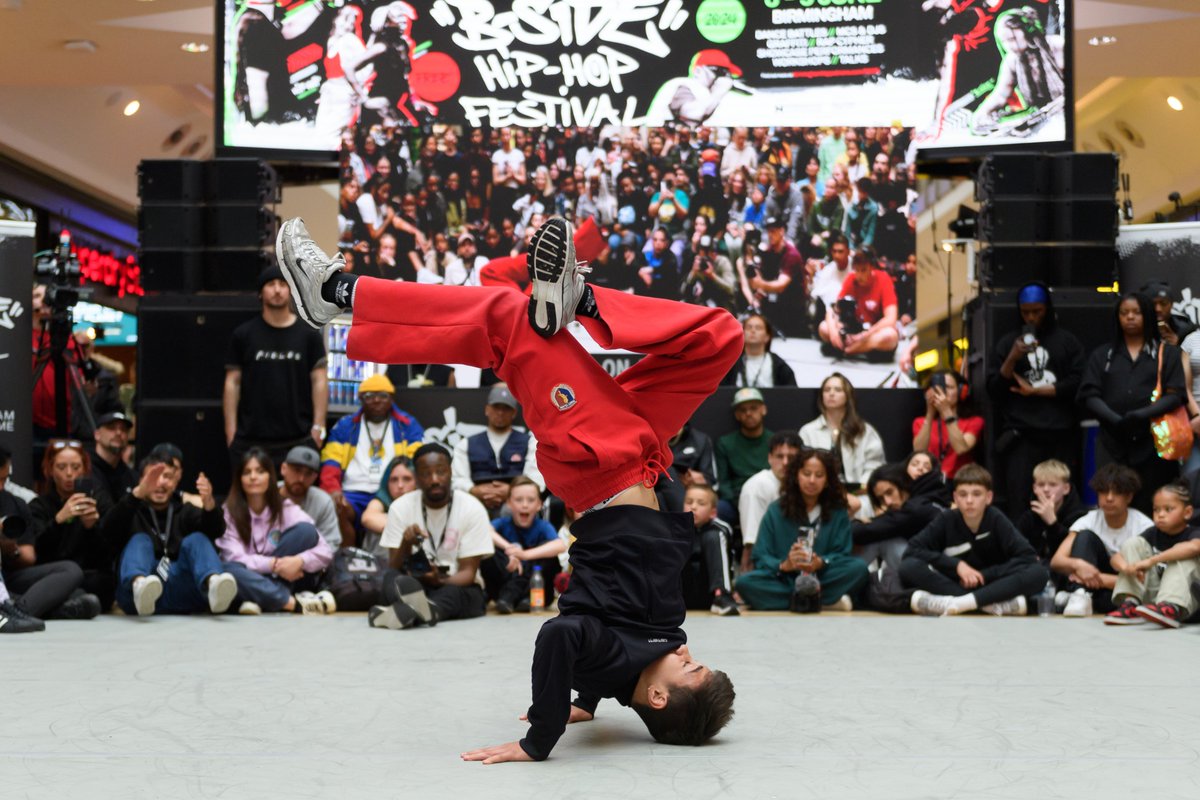 Culture Bab (@culturebab) on Twitter photo B-SIDE Hip-Hop Festival is marking its 10th anniversary this May. Featuring dance battles, rap showcases, workshops, exhibitions & and immersive performances. 30 May – 1 June across <a href="/brumhippodrome/">Birmingham Hippodrome</a>, <a href="/SouthsideDist/">Southside District Birmingham</a> and <a href="/Bullring/">Bullring & Grand Central</a> birminghamhippodrome.com B-SIDE Hip-Hop Festival is marking its 10th anniversary this May. Featuring dance battles, rap showcases, workshops, exhibitions & and immersive performances. 30 May – 1 June across <a href="/brumhippodrome/">Birmingham Hippodrome</a>, <a href="/SouthsideDist/">Southside District Birmingham</a> and <a href="/Bullring/">Bullring & Grand Central</a> birminghamhippodrome.com