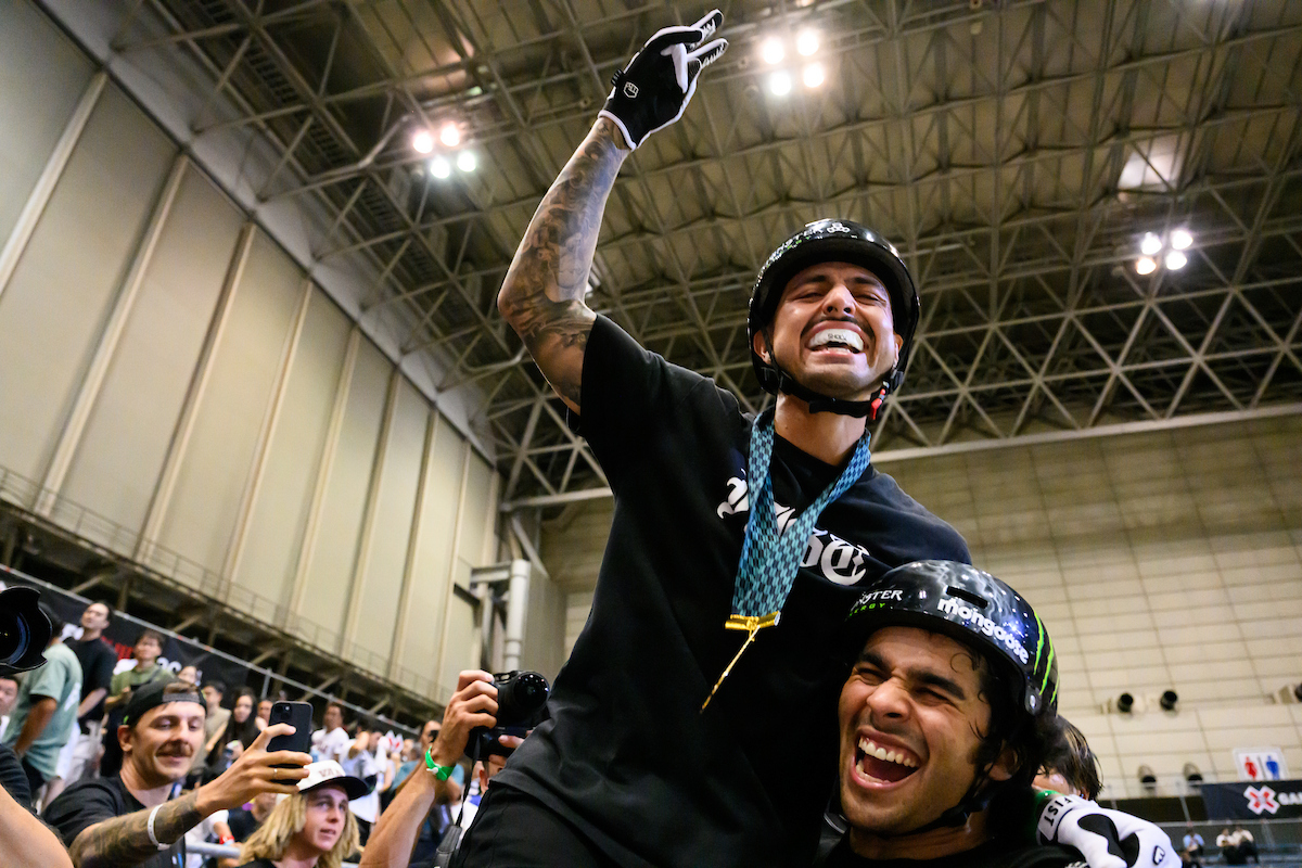 わたなべ様 FAIRLADY RZ34】×【RS Watanabe EIGHT SPORKE】 | オーナーズカー