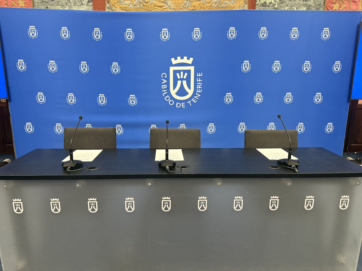 🔴 #DIRECTO: Presentación de la programación de la temporada 2025-2026 de <a href="/OperadeTenerife/">Ópera de Tenerife</a>.

💻 canaltenerifetv.com
🕚 12:00 horas

Asisten el consejero de Cultura, <a href="/jcarlosacha/">José Carlos Acha</a>; el viceconsejero de <a href="/CulturaGobCan/">Cultura Gobierno de Canarias</a>, Horacio Umpiérrez; y el director artístico del <a href="/Auditoriotfe/">Auditorio de Tenerife</a>,
