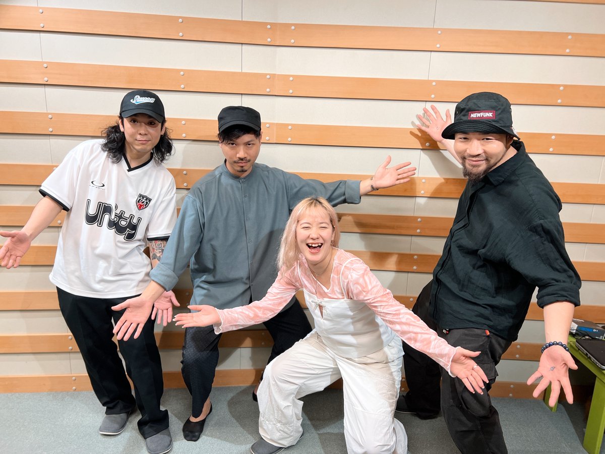 Connect873's tweet image. ◤ゲスト #TORAUMA さん、#KK さん、#iknow さん◢

♪「 ReRe 」 KK, TORAUMA &amp;amp; i know

配信リンク
linkco.re/SEdynaqe

明日イベントがあります！✨
牧志にあるクラブ・クラッチにて開催です！🙌
夜 10 時 START チケットは 1000 円
ぜひ、お出かけください！🔥

#FM沖縄
#cnt873