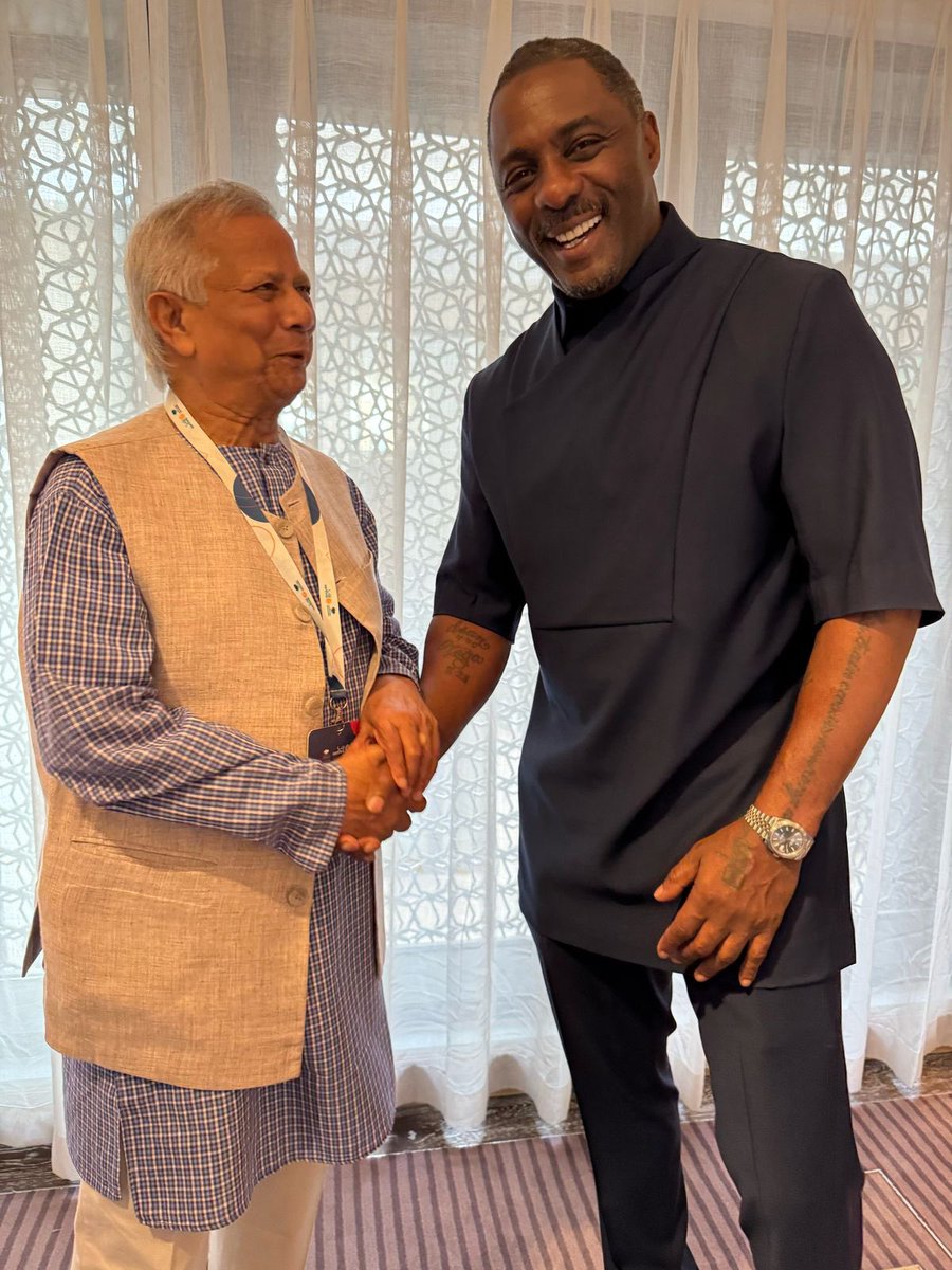 Chief Adviser Professor Muhammad Yunus shares a brief moment with actor Idris Elba