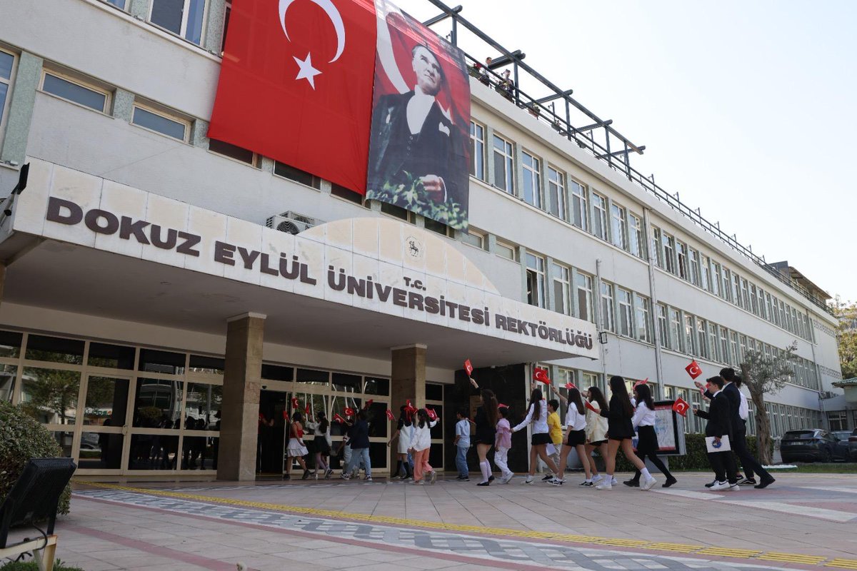 Dokuz Eylül Üniversitesi tweet media