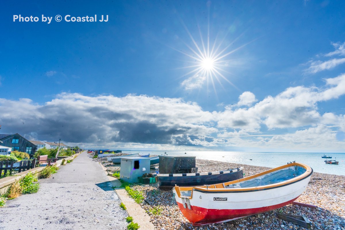 Come and visit us at the Selsey events this week! What can you expect there?

ℹ️ Info boards!
👷🏼 Project experts on hand to answer your questions!
💬 Videos and other materials!

🗓️ Thu 24 Ap - 10-2 pm
🗓️ Fri 25 Apr - 2-7pm
🗓️ Sat 26  Apr - 10-2pm

📍 The Selsey Centre, PO20 0SE