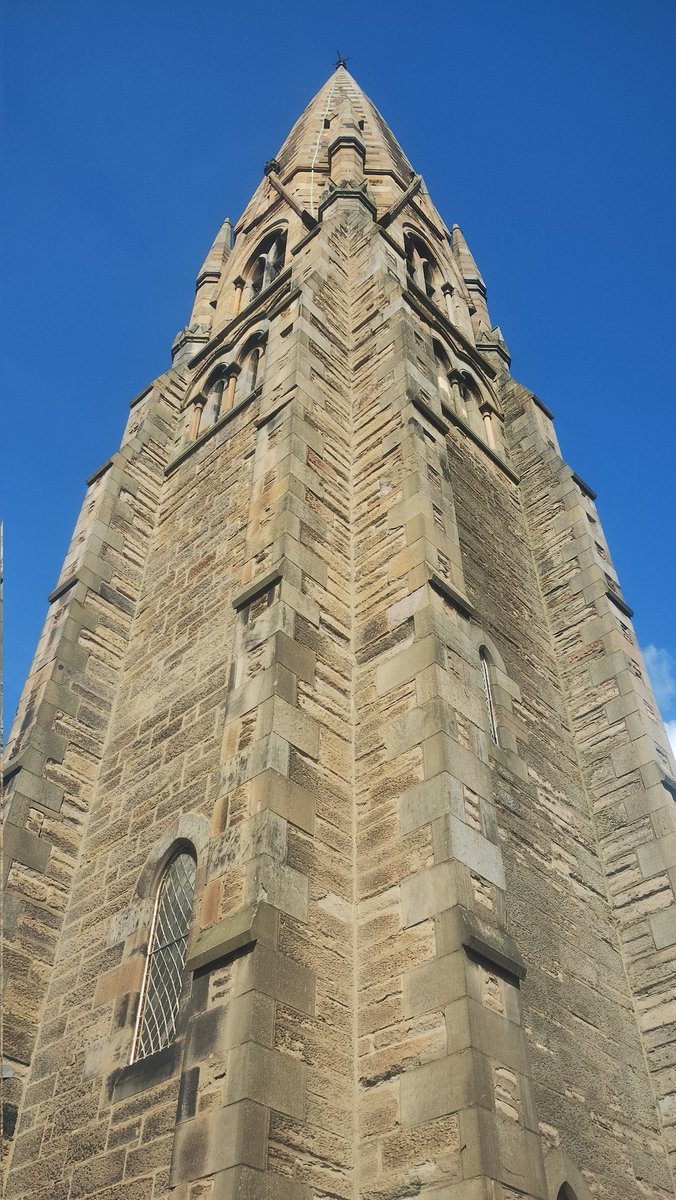 LordWoolamaloo's tweet photo. Holy Corner on a gorgeous, spring morning.
#HolyCorner #Bruntsfield #Edinburgh #Edimbourg #photography #photographie #Architecture https://t.co/x6spG2RkfJ
