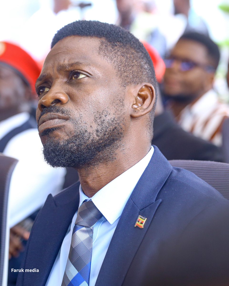 LuleGirivazio's tweet photo. Leadership matters.📌
Today, @HEBobiwine meets with regional leaders and aspiring candidates from Buganda region at Makerere Kavule for a capacity-building workshop.
The journey to a New Uganda begins with informed leadership.
#PeoplePowerOurPower https://t.co/p2cqFDuR3l
