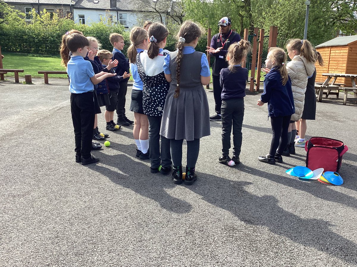 PeelBrowSchool's tweet photo. #Robinsclass loved their first cricket session today with Lancashire Cricket Foundation. π
Donβt forget there is also an after school cricket club on Tuesdays this half term! https://t.co/3w3jA8ifSs