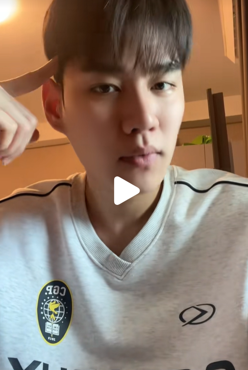 BtppRama3's tweet photo. น้องเพิร์ธฟังแม่นะ ถ้าคนป่วยจะน่ารักขนาดนี้ ไม่แปลกใจเลยที่พี่หมอจะหวงเอ้ยยห่วงใย ฝากดูแลลูกชายแม่ด้วยนะคะน้องหมออ ☺️☺️ @Boss_wasupol @perth_np
#BossPerth #PerthNapat https://t.co/FNJWCrlzep