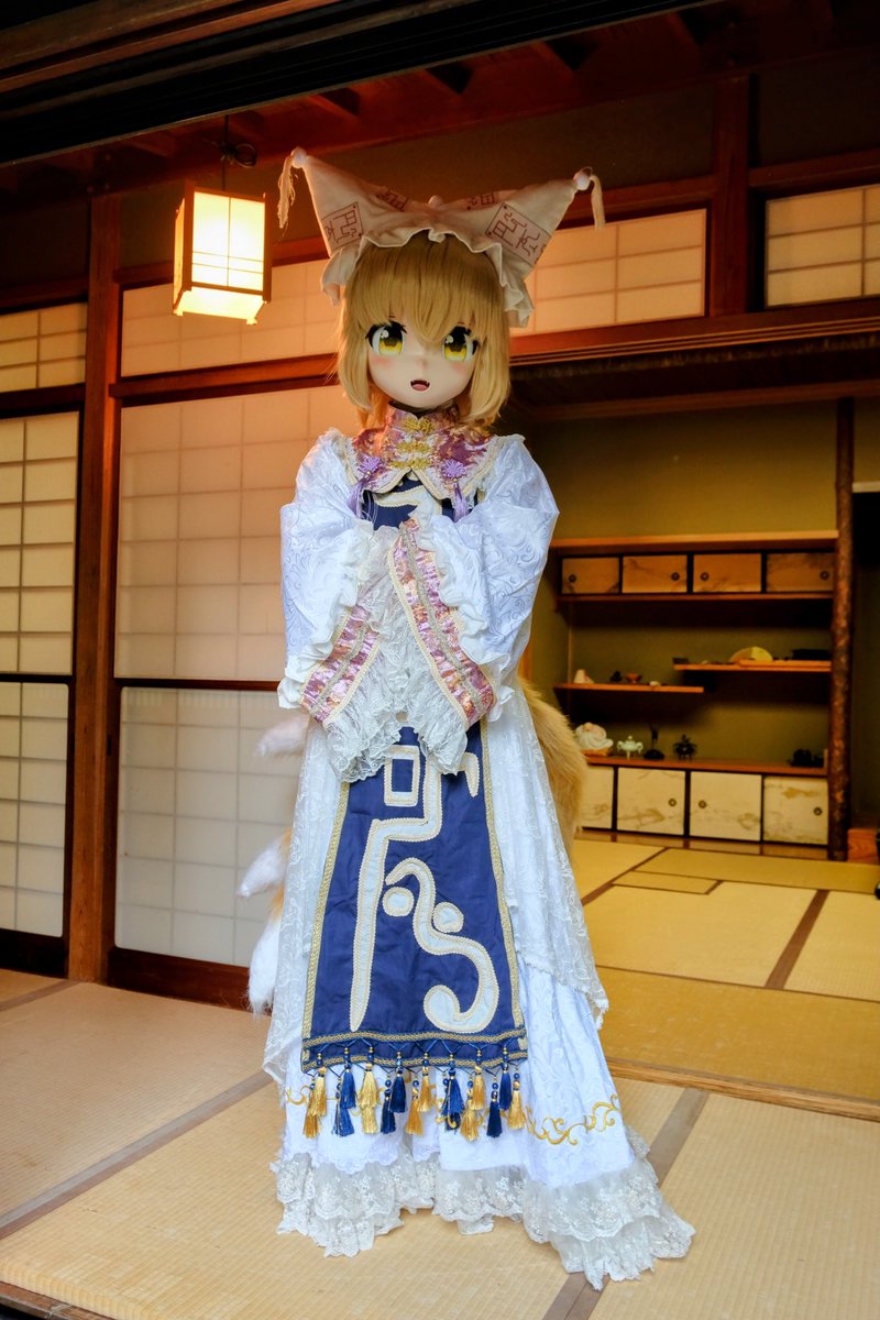 Ateru_Kig's tweet image. 「私はとある方の式神
式神とはいえ、そんじょそこらの妖怪より力はある」

東方妖々夢 〜 Perfect Cherry Blossom.

すきま妖怪の式 
八雲 藍

Mask: @studioezofox 
Photo: @michaelsvecha @mutohkishi49 
Support:@kunagisatitosa2 @uhyouhyo