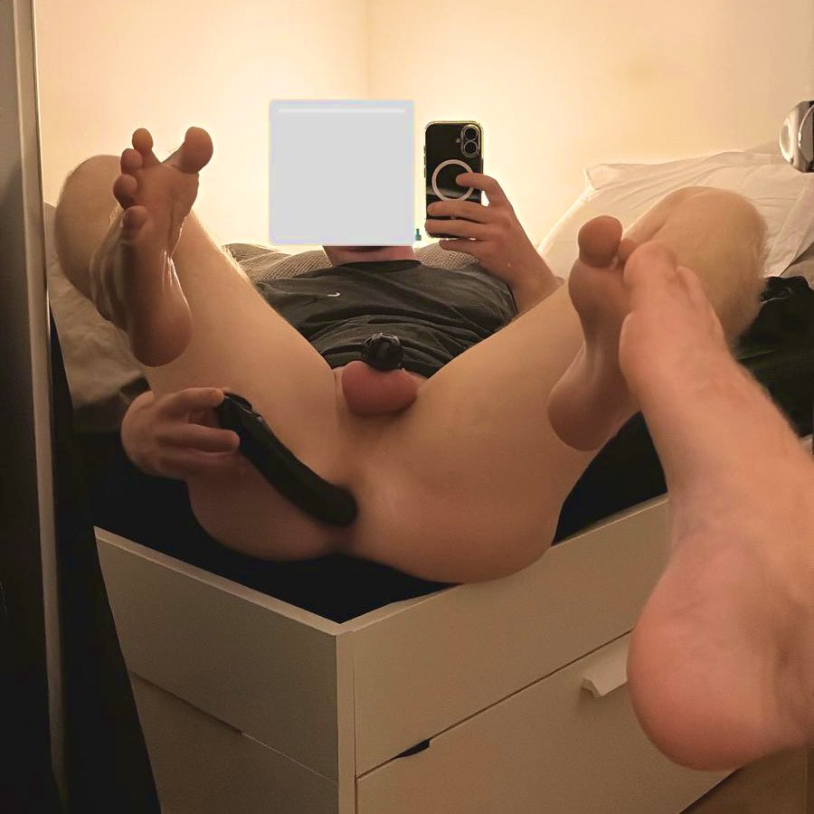 Masturbating like a good boy 🔒🍑