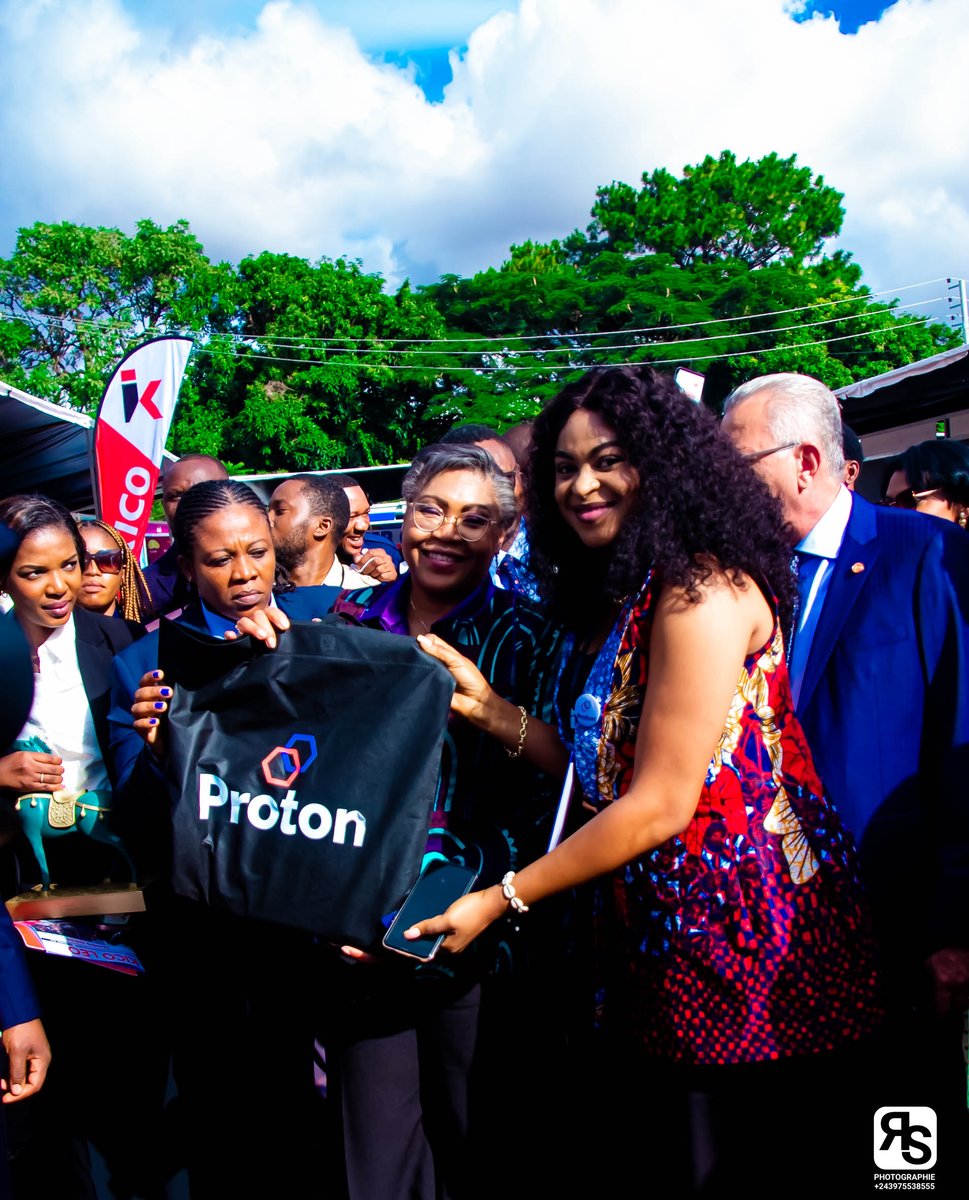 ProtonDRC's tweet photo. 𝐂𝐥ô𝐭𝐮𝐫𝐞 𝐝𝐞 𝐥𝐚 𝟗ᵉ é𝐝𝐢𝐭𝐢𝐨𝐧 𝐝’𝐄𝐱𝐩𝐨𝐁é𝐭𝐨𝐧 - 𝐉𝐨𝐮𝐫 𝟒🏗️

La journée s’est conclue sur un panel de discussion enrichissant autour de thématiques clés :  Les trésors écologiques du Grand Katanga.

🌐 https://t.co/2c95BKnUx4

#ExpoBeton9 #Proton #cabelec https://t.co/VJQuseKfvQ