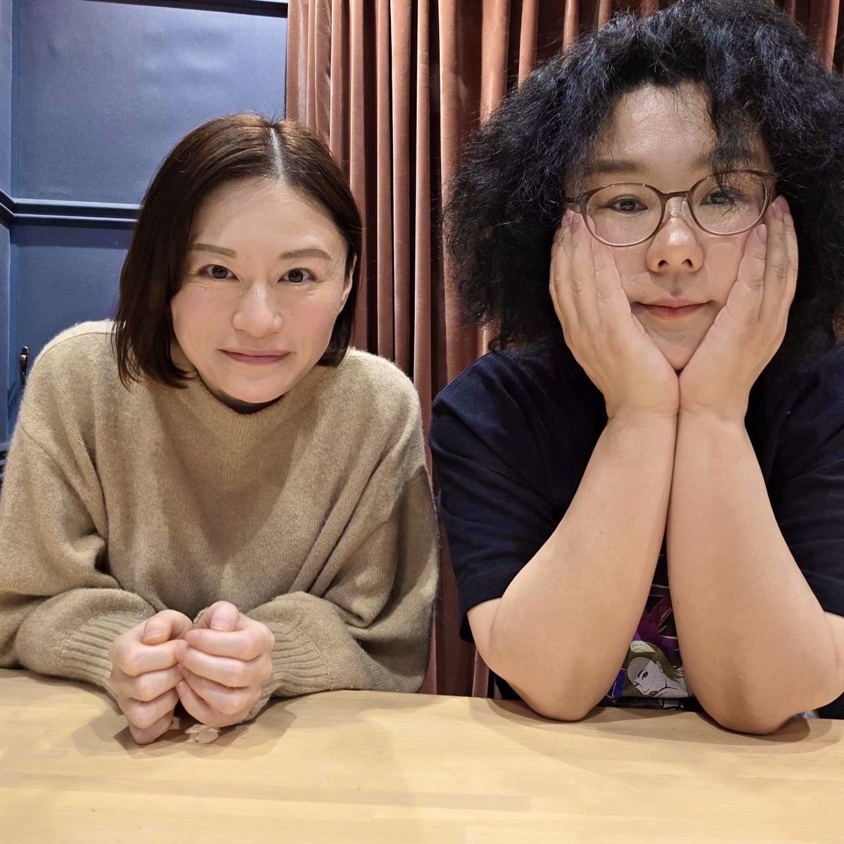 4月22日（火）20時頃〜
#となりの雑談 配信。

EP.119「ひとりの時間」
open.spotify.com/episode/6E7RgR…

各種Podcastでお聴きいただけます。
ぜひチェックしてみてください。

#桜林直子 #ジェーンスー