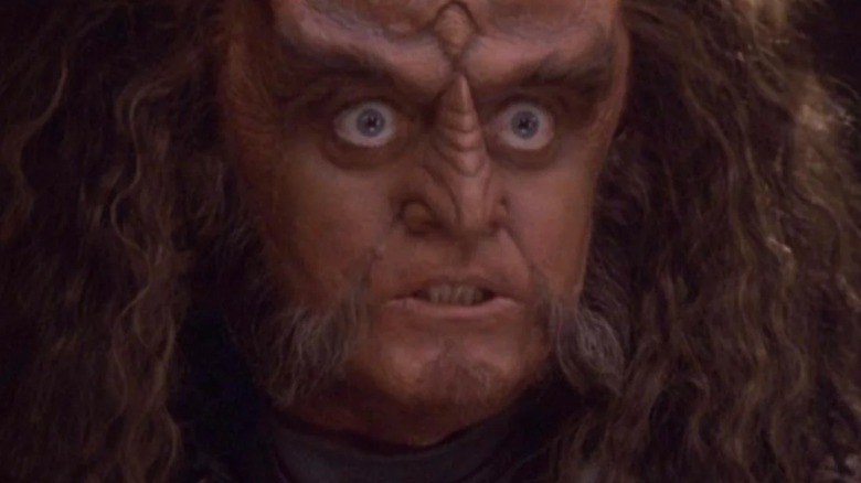 WillofRivia's tweet photo. Discovered an amazing Black Hole at DRYAU AOWSY NX-U F2-3338. This shall henceforth be known as "The Eye of Gowron" to eternally stare at you in disappointment. #elitedangerous #stellarphotography #gowron #klingonshame https://t.co/7NZIiiZqWd