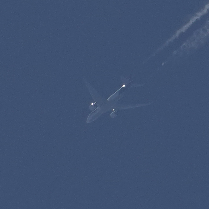 ponta70718103's tweet image. 昨日の #フェデックスエクスプレス
・FX29便B777-F(N896FD)  ANC→HKG  38,000ft.
#FedExExpress #FDX #freighter #エアカーゴ #上空通過機