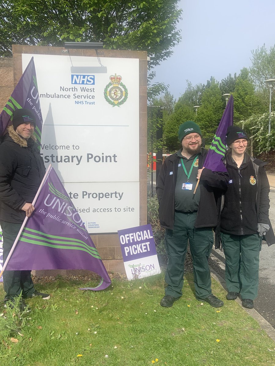 Lindsay (@lindsaynorthwe1) on Twitter photo NWAS education team out on strike today in Liverpool & Manchester for the same rates of pay across the board. There should be no two tier workforce. Proud to stand with them this morning. <a href="/unisontheunion/">UNISON - UK's largest union</a> <a href="/strike_map/">Strike Map</a> NWAS education team out on strike today in Liverpool & Manchester for the same rates of pay across the board. There should be no two tier workforce. Proud to stand with them this morning. <a href="/unisontheunion/">UNISON - UK's largest union</a> <a href="/strike_map/">Strike Map</a>