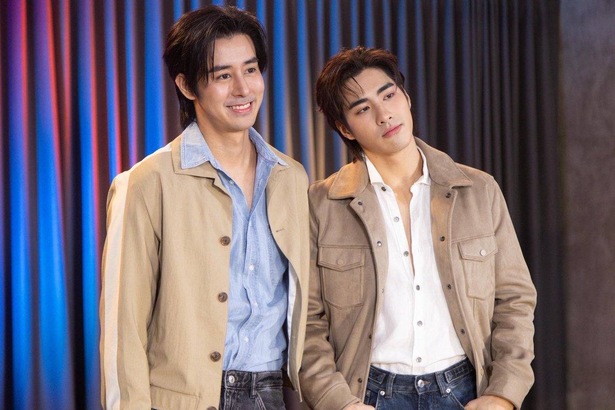 Ch3Thailand_33's tweet photo. สายดราม่าห้ามพลาด "เปิดกองวิก 3" ชวน "มาสุ-พรีม-แม็ค-พริม-มิล-เคท-ปีเตอร์แพน" เปิดใจเบื้องหลังแบบจัดเต็มกว่าจะเป็น "เหนือพรหมลิขิต"

"เปิดกองวิก 3 เหนือพรหมลิขิต" ออนแอร์ 2 อีพี วันที่ 23-24 เม.ย.นี้ เวลา 11.30 น. ทาง 3Plus
และรับชม #เหนือพรหมลิขิต ตอนแรก 25 เมษายนนี้ ดูทีวีกด33 ดูมือถือกด3Plus