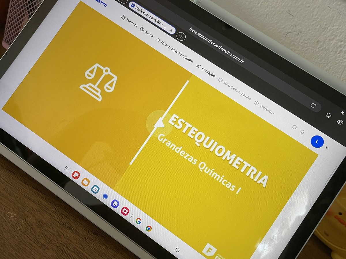 amigos segurem minha mão eu vou ter que ser forte...