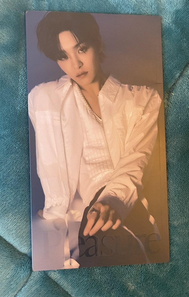 junniesfox69's tweet image. Je suis ravie de mon album, hâte de pouvoir l’écouter, les PCs sont adorables ☺️🤍
Je remercie encore ma mutu Marine @marineijoyo pour sa gentillesse et sa patience !!

#CG #minialbum #TREASURE #TEUME #jihoon #fancallraffle