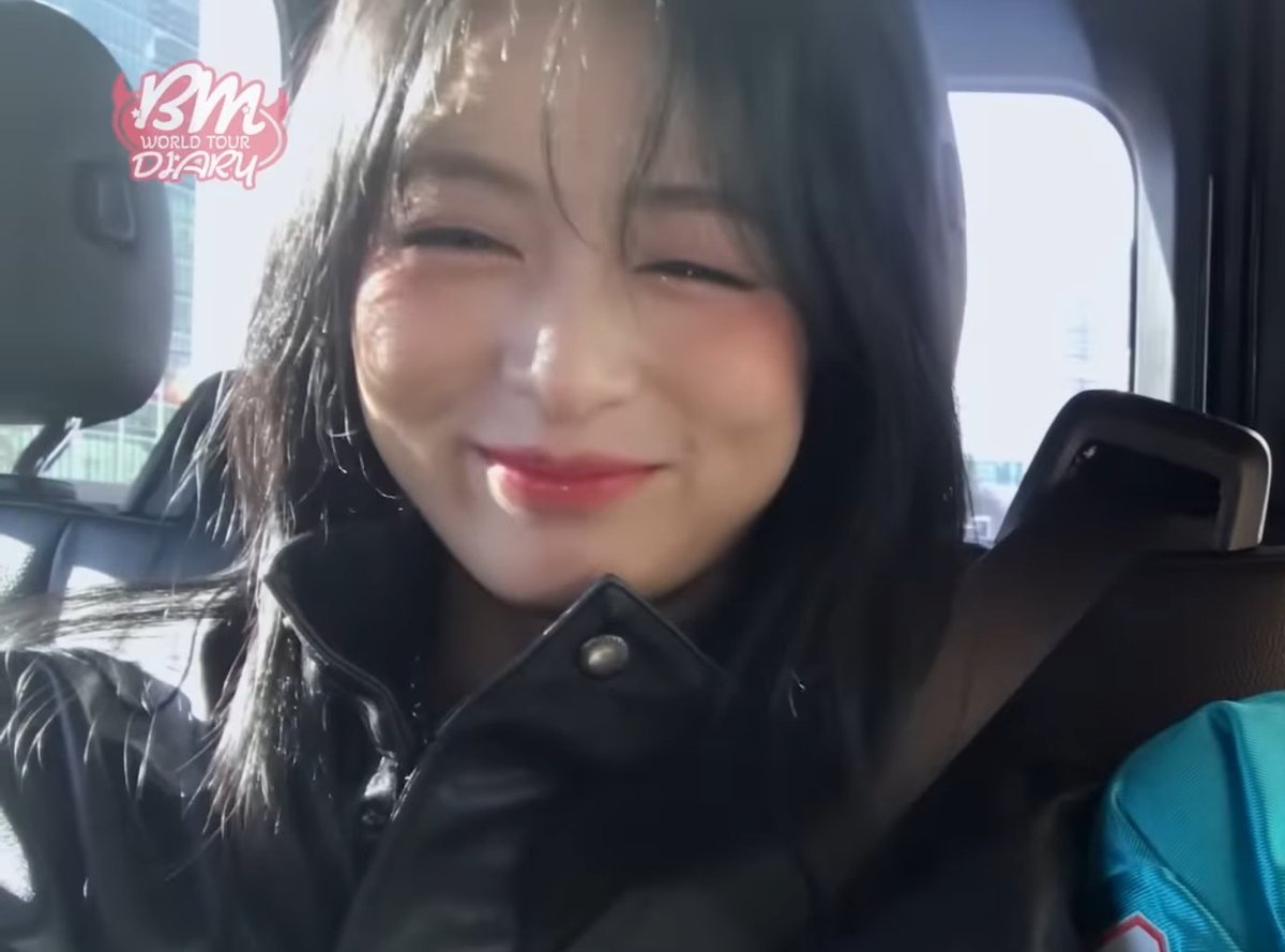 アヒョンちゃんの笑顔見てるだけで本当に幸せになれる、一生幸せでいて欲しい