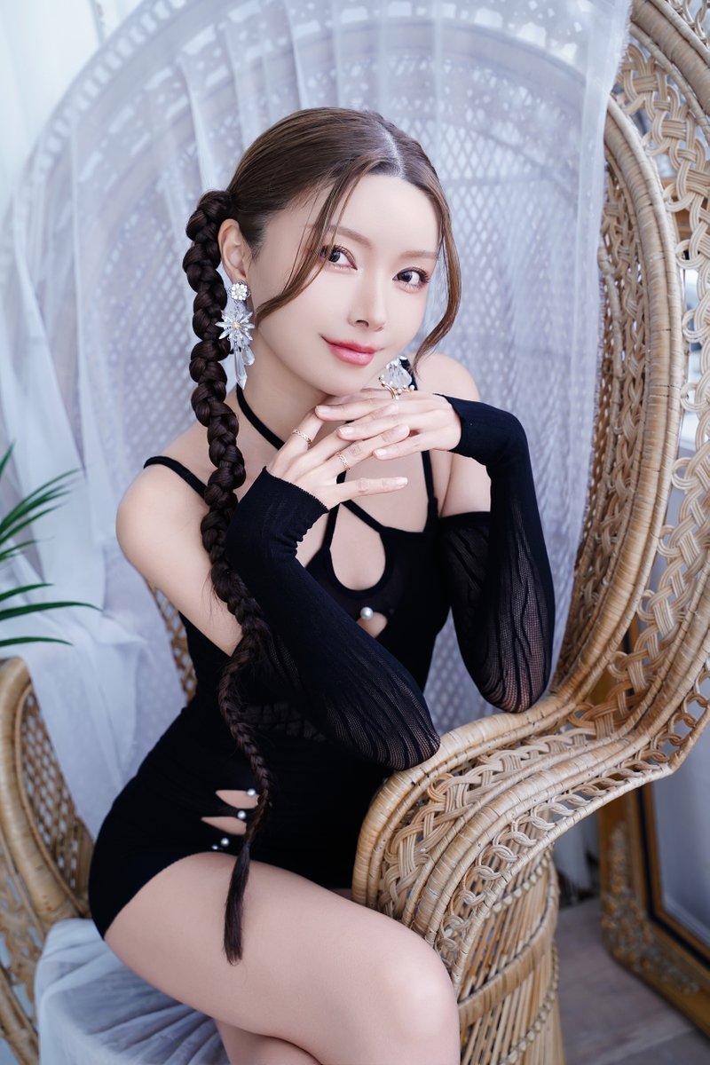 三つ編みツイン♪

Photo <a href="/akaburn_megane/">aka@リハビリ</a>