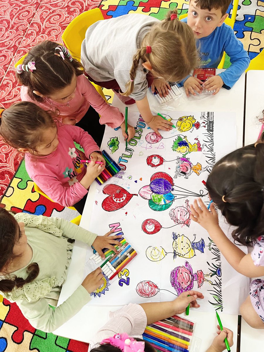 Okul Öncesi Uygulama Sınıfı Öğrencilerimiz 23 Nisan Ulusal Egemenlik ve Çocuk Bayramını coşkuyla kutladılar.