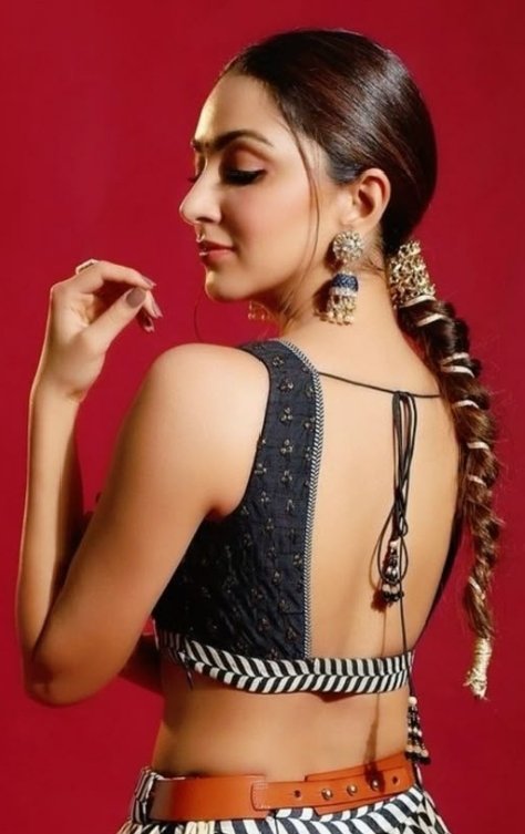 FunPlanet365's tweet image. #StarManSpecial #StarMenu
Post One 22.4
#BackPose
#KajalAggarwal #PoojaHegde #PriyankaChopra #KiaraAdvani