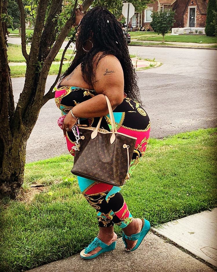 nikki (@thickazzpebles) on Twitter photo 