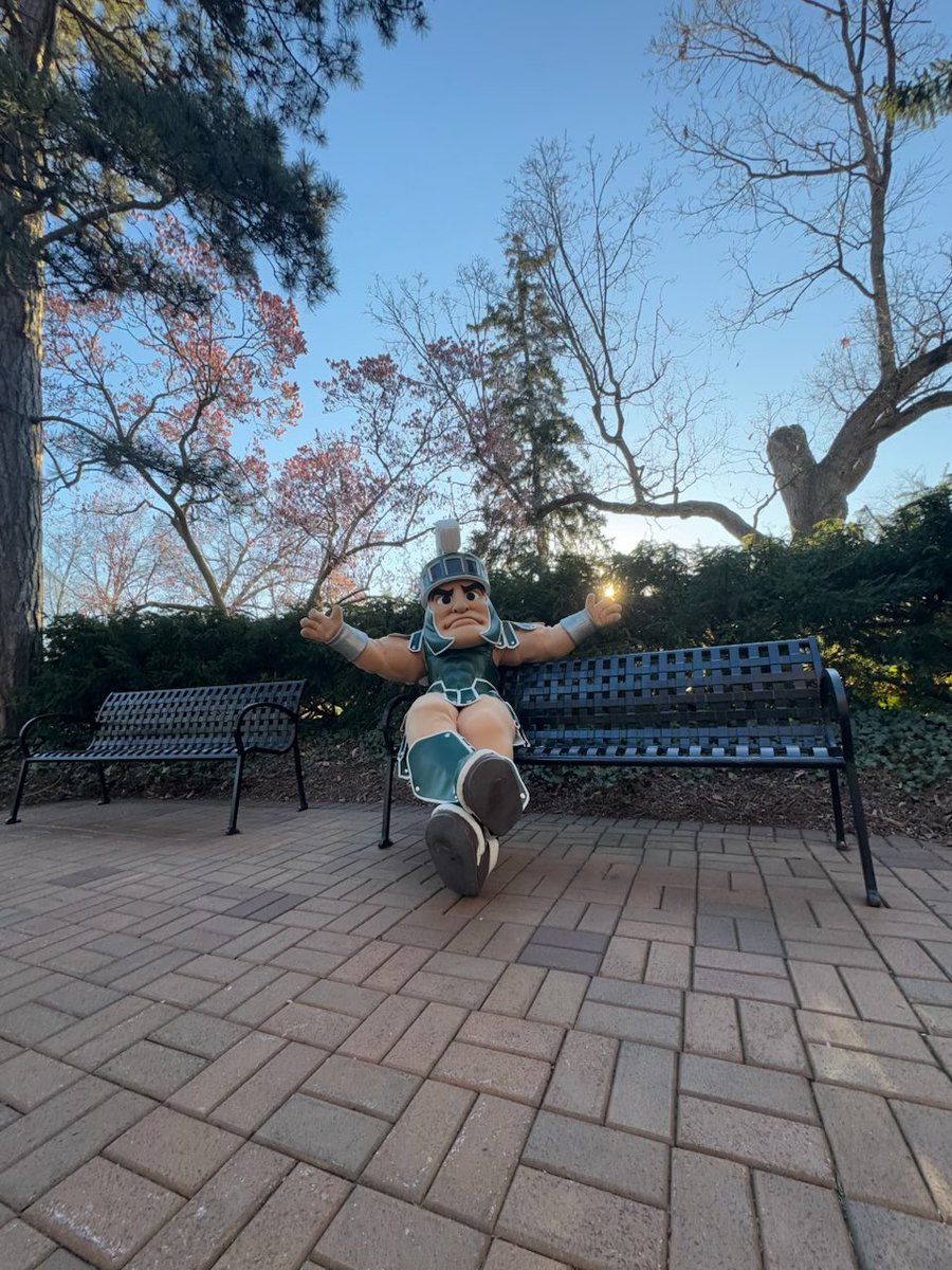 TheRealSparty's tweet photo. Happy Earth Day Spartans 🌎💪
Go GREEN ♻️ https://t.co/reWurxjZLe