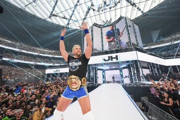 _kennythoughts's tweet image. I think people really need to take a second and think about what the word “buried” literally means.

It’s death. It’s final. It’s being put in the ground with no way back.

The IWC throws it around way too loosely.

Joe Hendry—the current TNA Champion—just got the biggest…