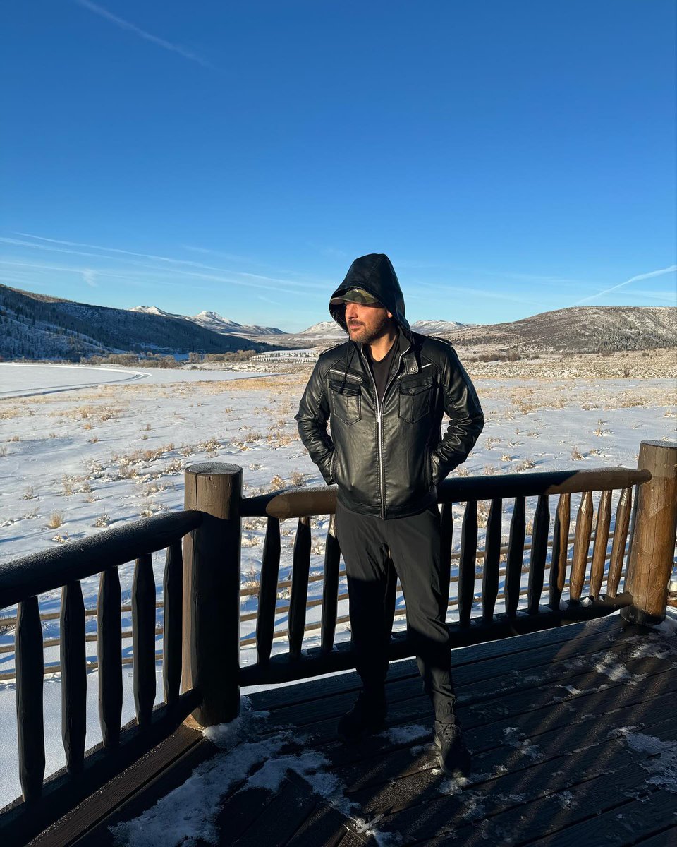 ChrisYoungMusic tweet media