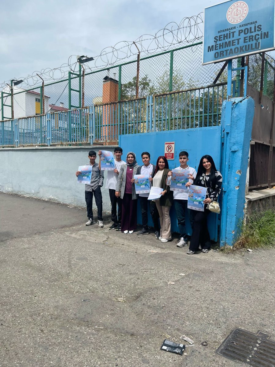GSB_KayapinarGM's tweet photo. 📌Sessiz Dünyada Psikolojik İyi Oluş 
Projemizin stardını verdik🏁
🏫Mehmet Elçin Ortaokulu 
🏫Surkent İşitme Engelliler Ortaokulu https://t.co/wWSbcgtG0s